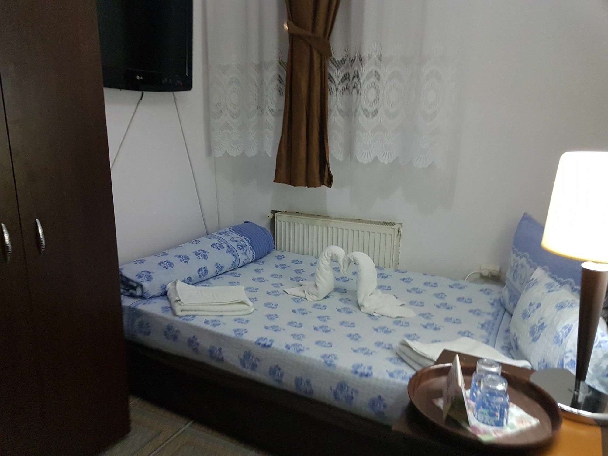 Hostel Litovoi Бухарест Экстерьер фото